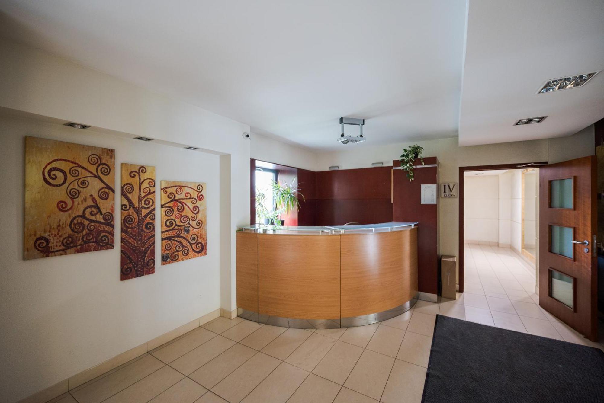 Apartament Metro Wilanowska 2-bedroom *